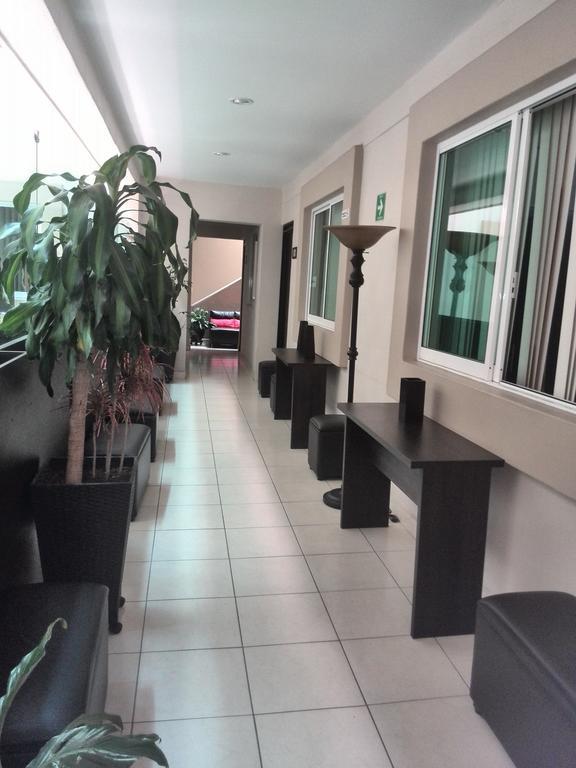 Hotel Casa De Los Dulces S Express Morelia Exterior photo