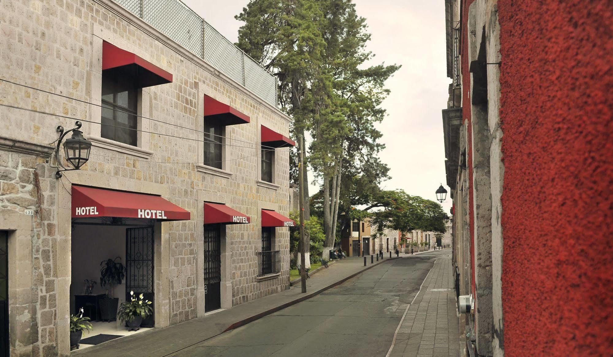 Hotel Casa De Los Dulces S Express Morelia Exterior photo